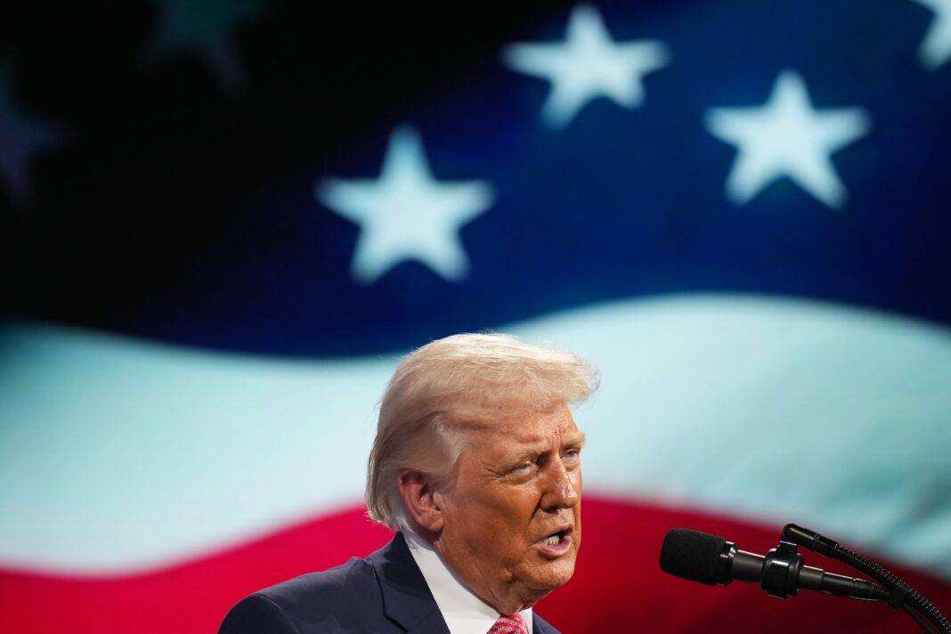 Mapa que muestra la ubicación del estrecho de Ormuz en el Golfo Pérsico, ruta clave para el transporte de petróleo.